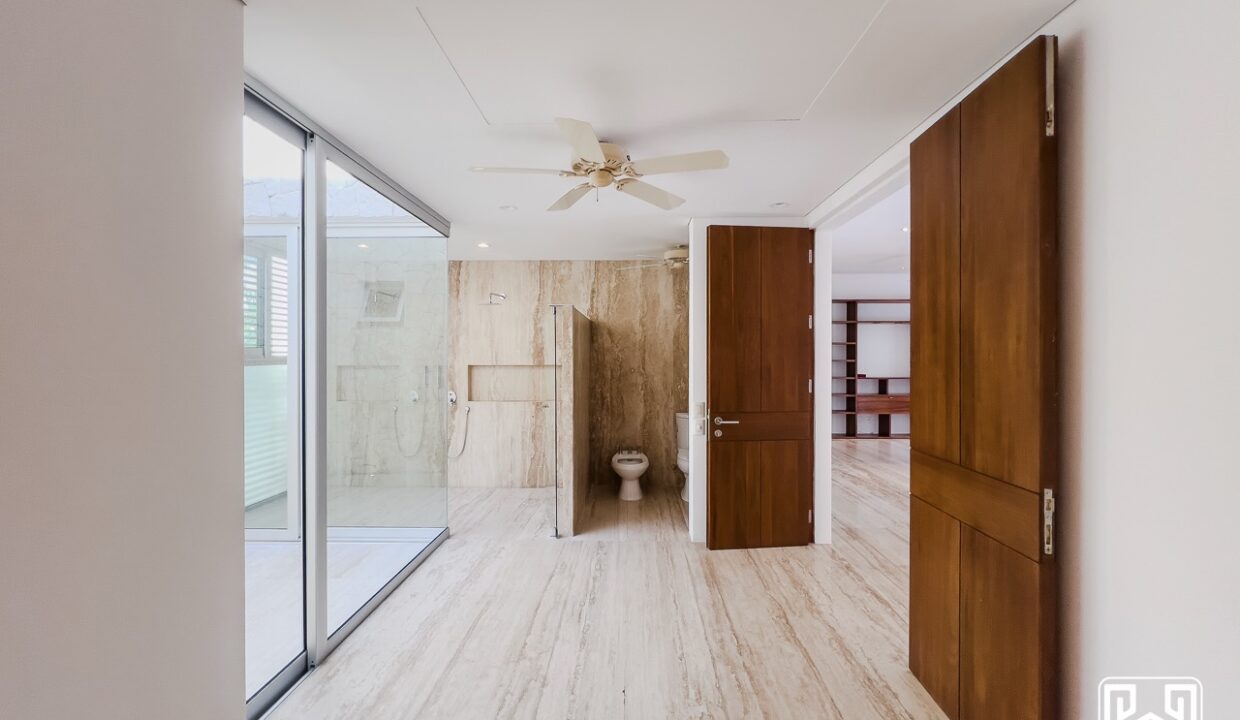 40CASA YALKU 4LOTS13
