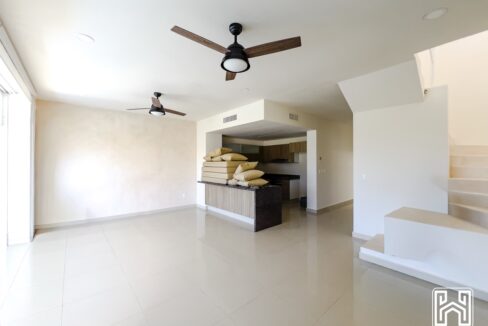 5CONDO 40 BLV8