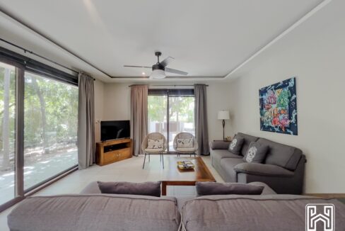 7CONDO PALMAS3
