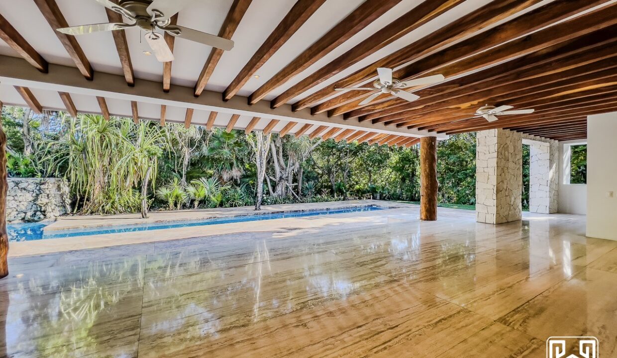 8CASA YALKU 4LOTS81
