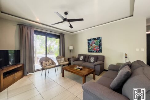 8CONDO PALMAS4