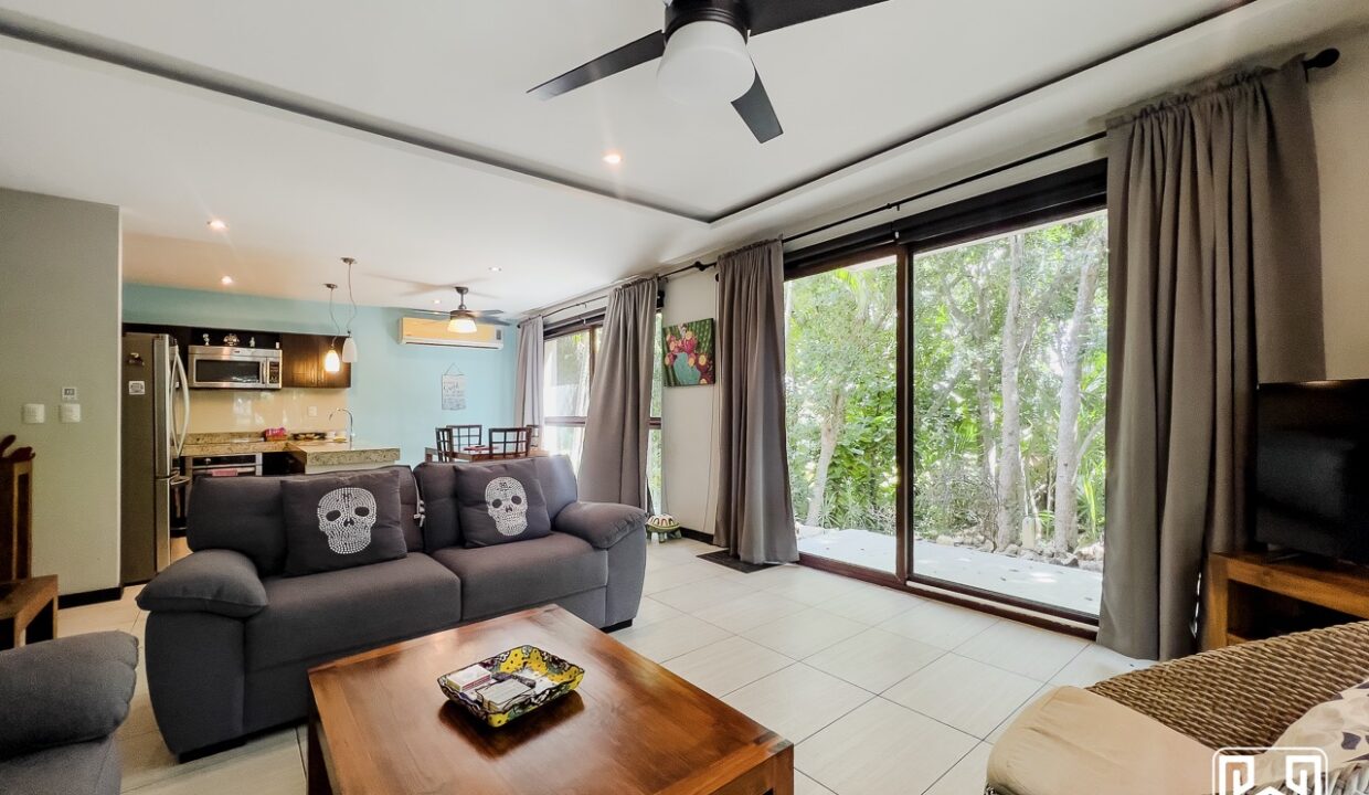 9CONDO PALMAS5
