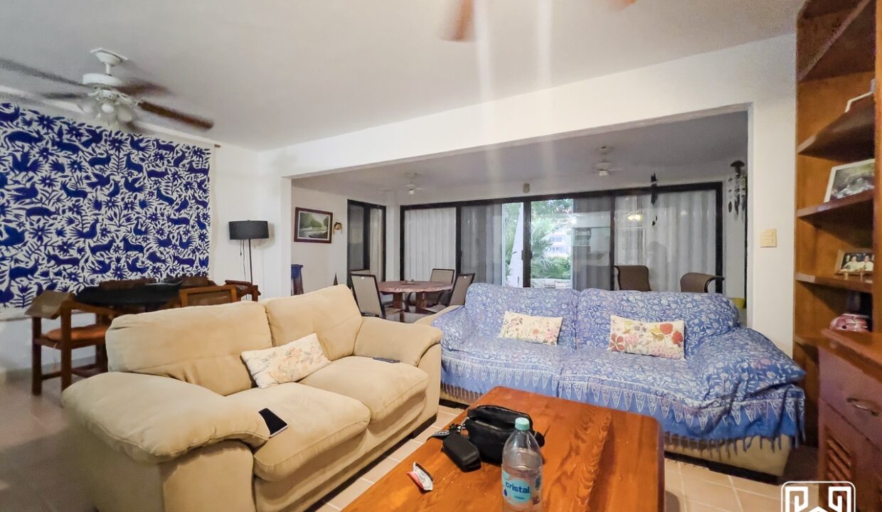 12CONDO PUERTA DEL MAR 2BEDS24