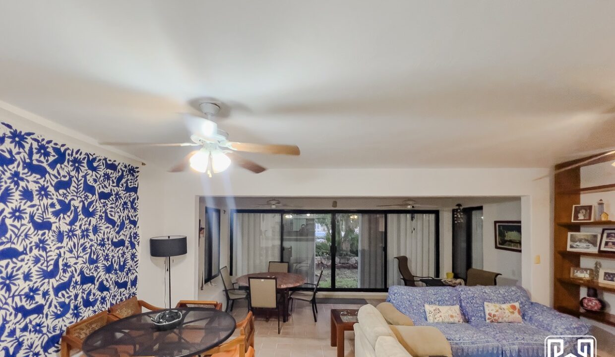 14CONDO PUERTA DEL MAR 2BEDS30