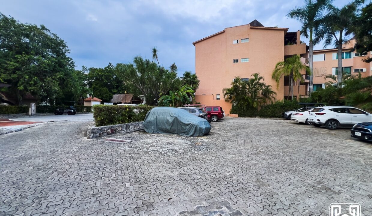 2CONDO PUERTA DEL MAR 2BEDS49