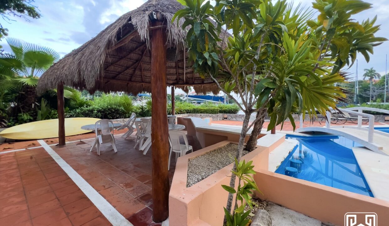 42CONDO PUERTA DEL MAR 2BEDS41