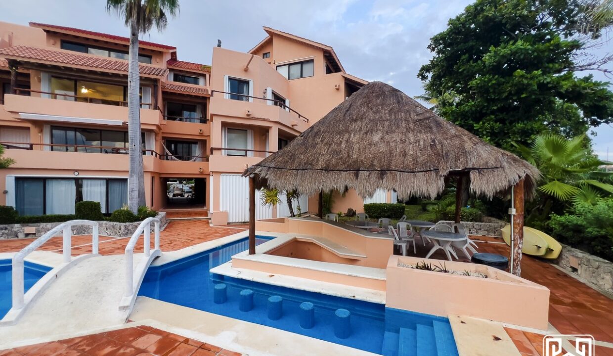 47CONDO PUERTA DEL MAR 2BEDS46