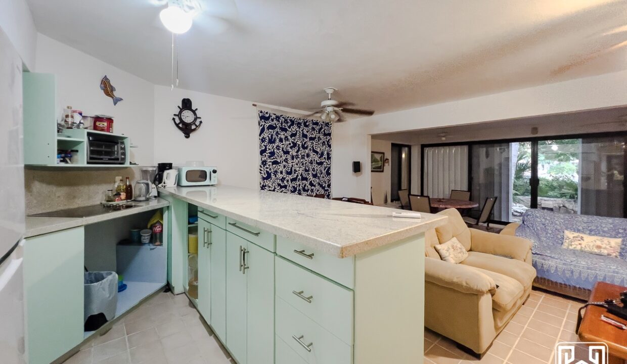 5CONDO PUERTA DEL MAR 2BEDS21