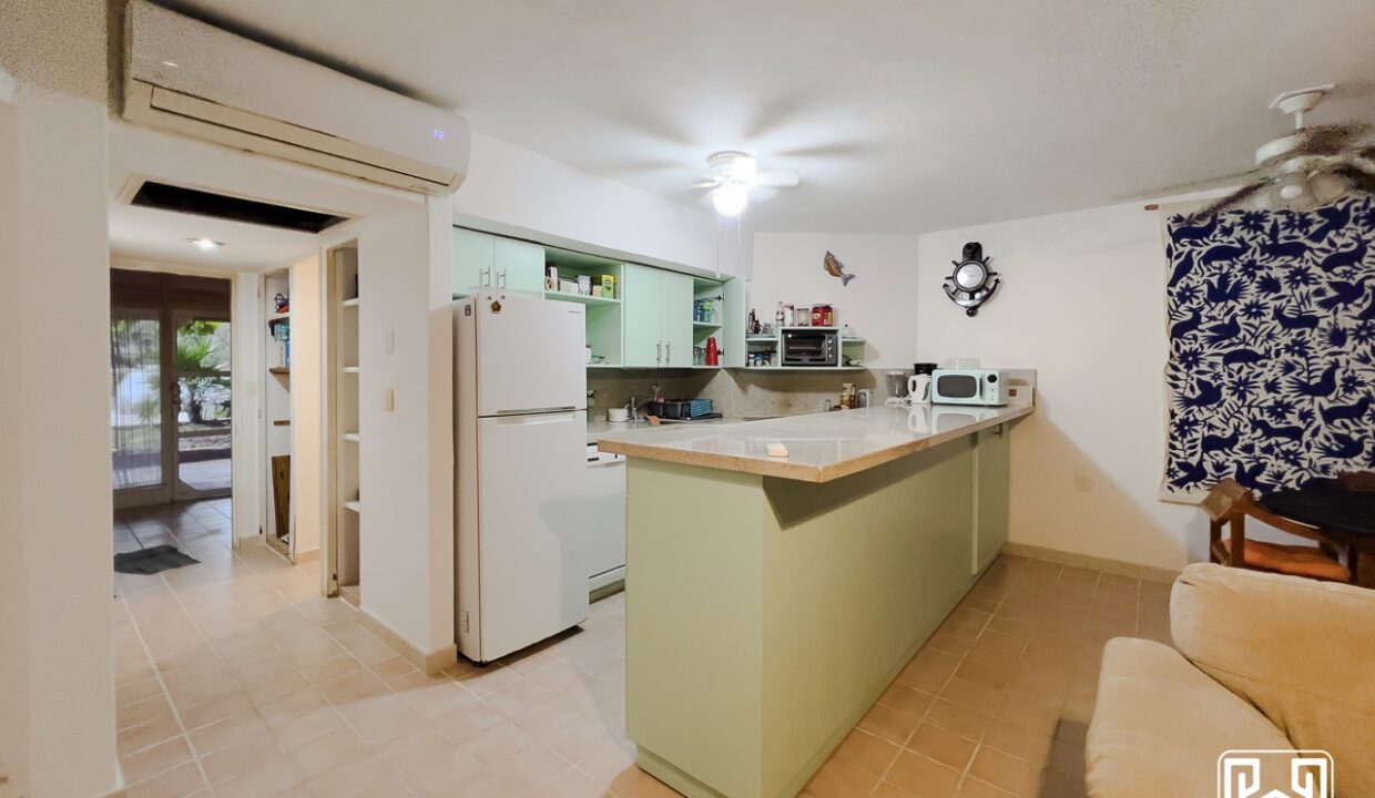 7CONDO PUERTA DEL MAR 2BEDS23