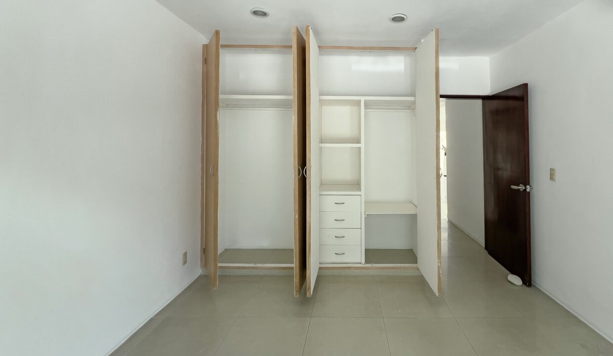 18CONDO JOYOHA28A18