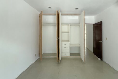 18CONDO JOYOHA28A18
