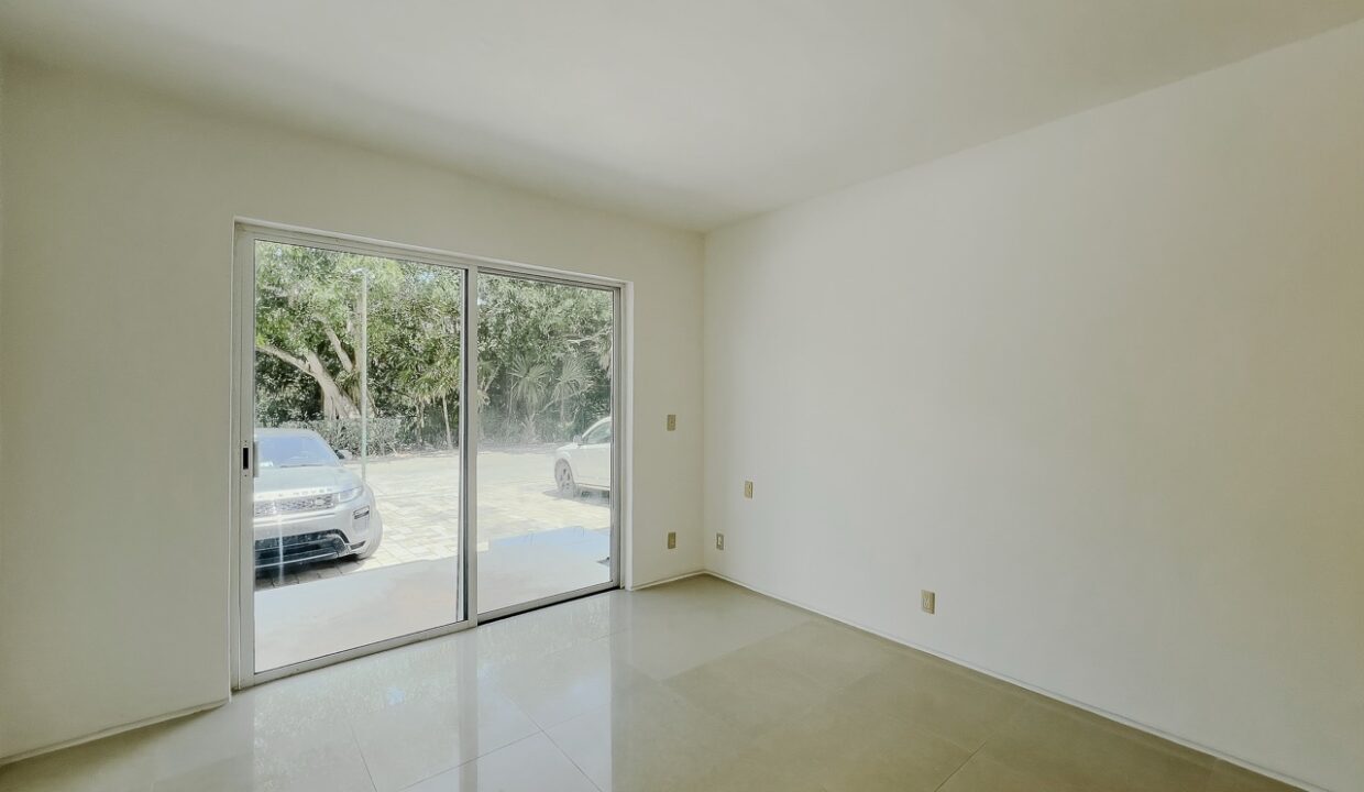 20CONDO JOYOHA28A16