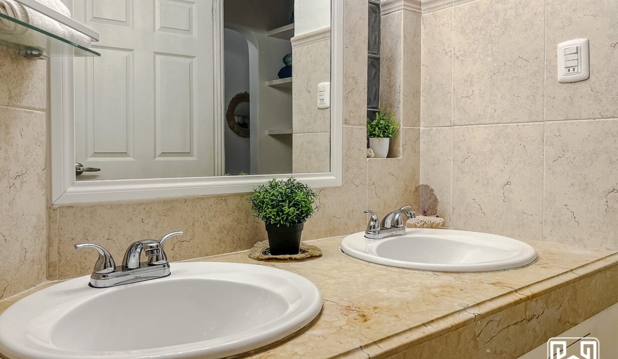 35CONDO MARINA DEL REY34