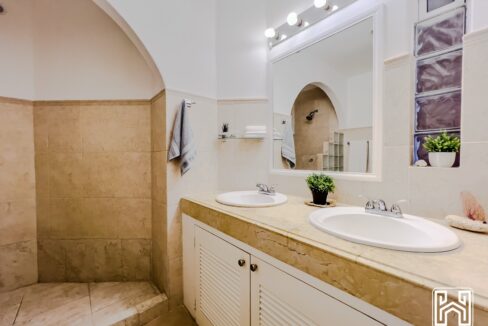 37CONDO MARINA DEL REY32