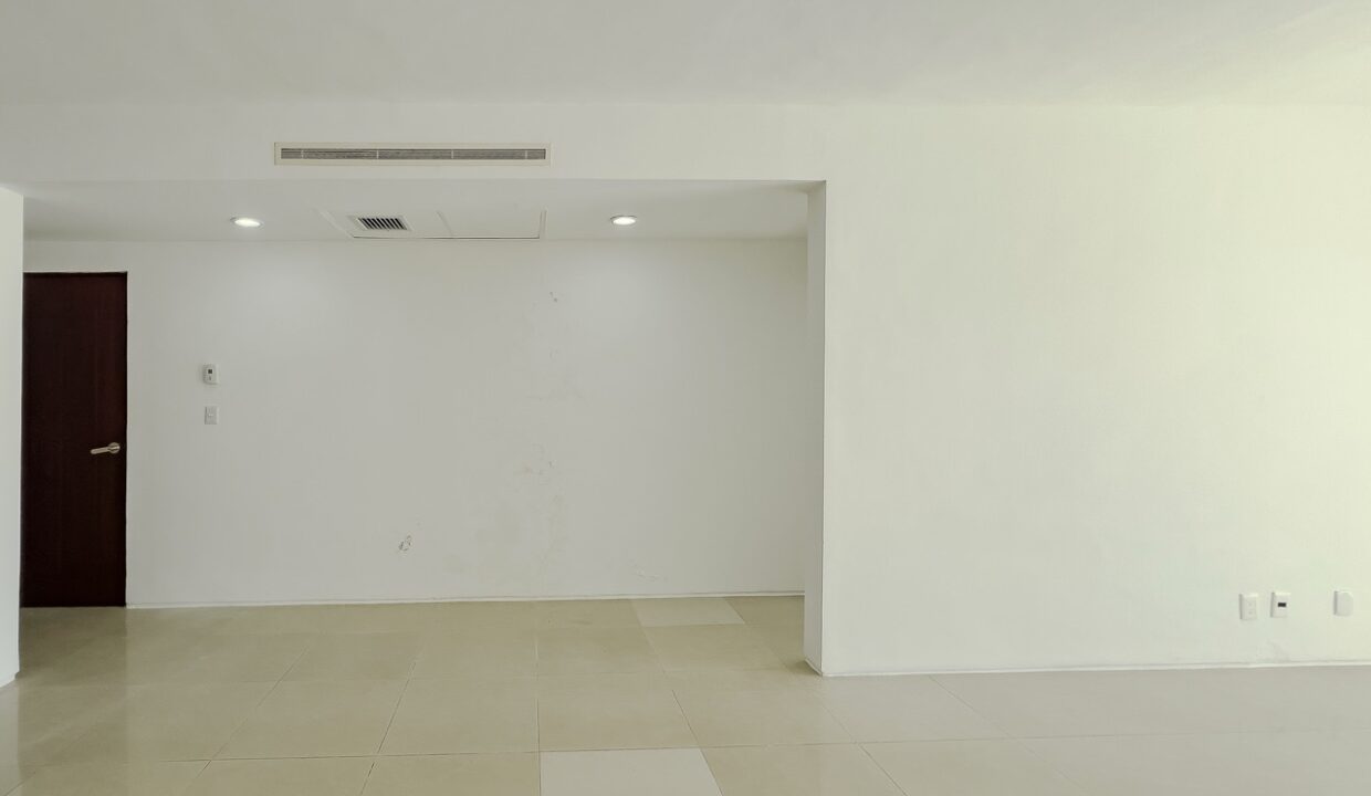 7CONDO JOYOHA28A7