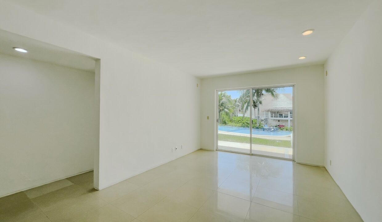 8CONDO JOYOHA28A8