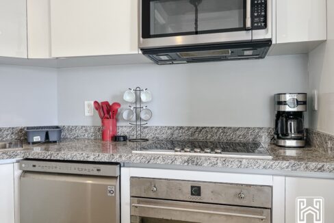 10CONDO PH AVENTURAS VILLAS MG17