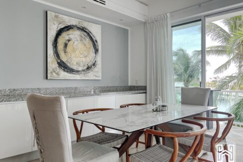 11CONDO PH AVENTURAS VILLAS MG18