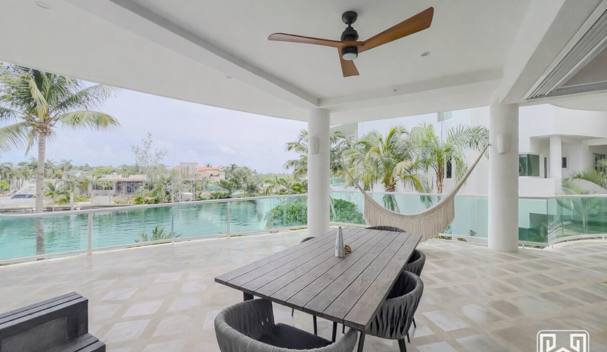 12CONDO PH AVENTURAS VILLAS MG2