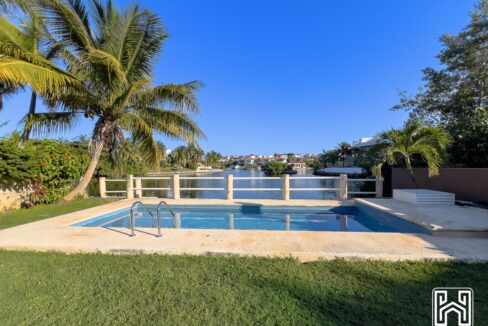 14CONDO AREKA13
