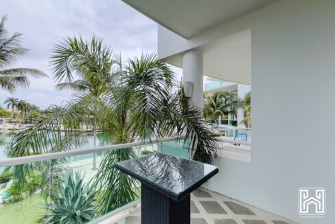 17CONDO PH AVENTURAS VILLAS MG21