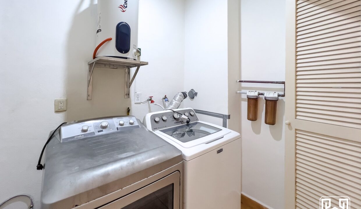 17MARINA DEL REY PN22