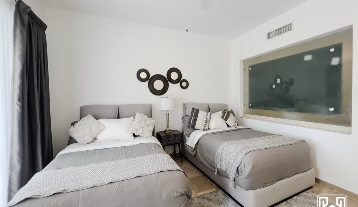 22CONDO PH AVENTURAS VILLAS MG7