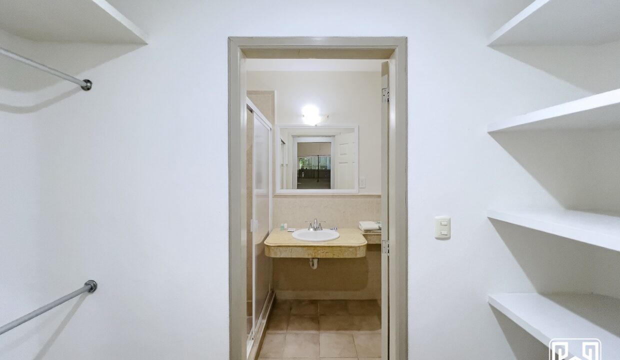 24MARINA DEL REY PN33