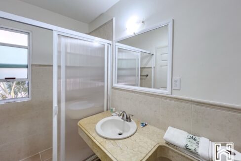 27MARINA DEL REY PN36