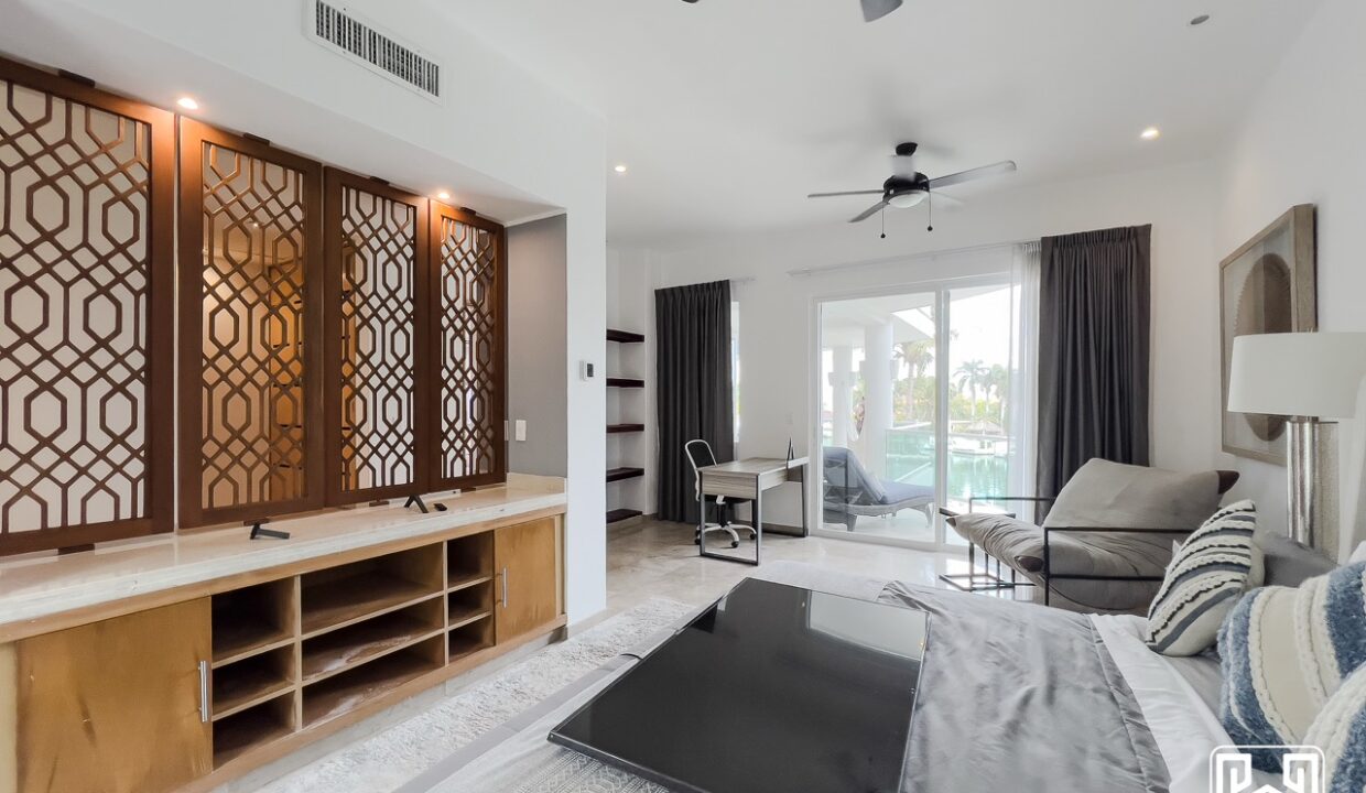 28CONDO PH AVENTURAS VILLAS MG30