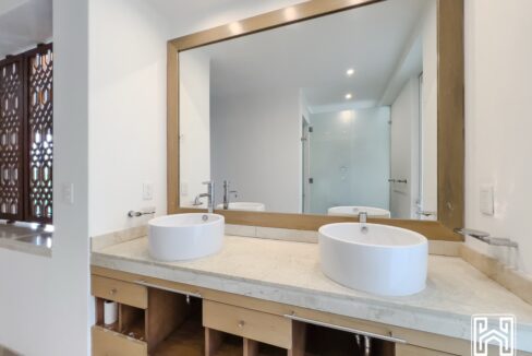 32CONDO PH AVENTURAS VILLAS MG25