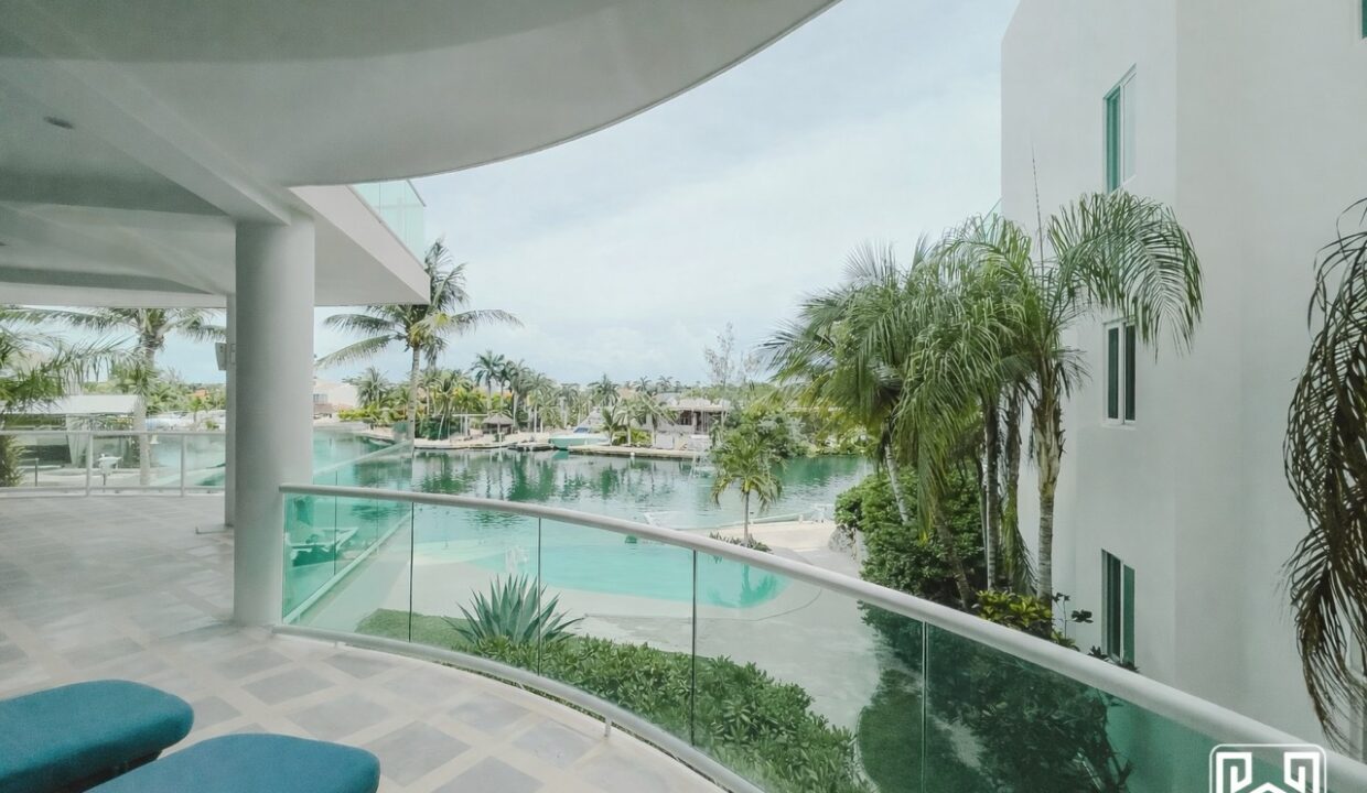 33CONDO PH AVENTURAS VILLAS MG3