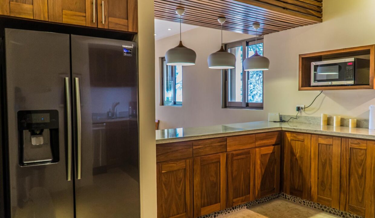 36CONDO PUEBLO ESCONDIDO A37