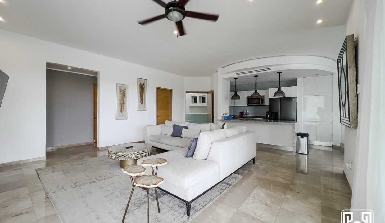 4CONDO PH AVENTURAS VILLAS MG13