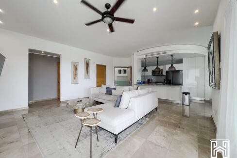 4CONDO PH AVENTURAS VILLAS MG13