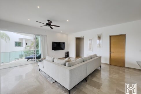 5CONDO PH AVENTURAS VILLAS MG14