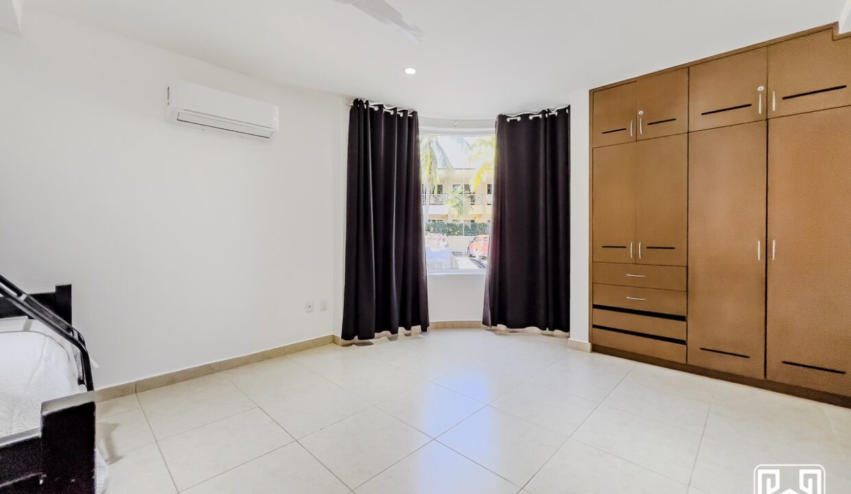 8CONDO ESTRELLA A4