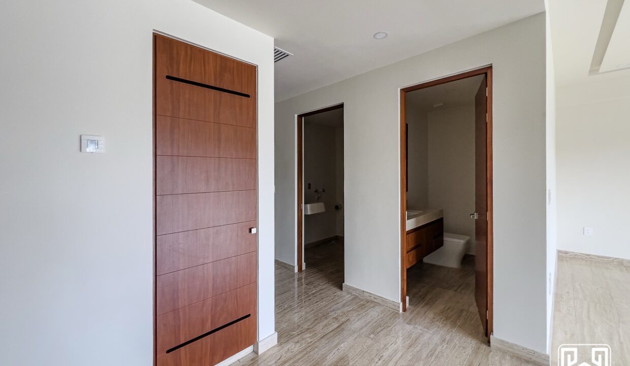 10CONDO PUERTO AQUA PB7