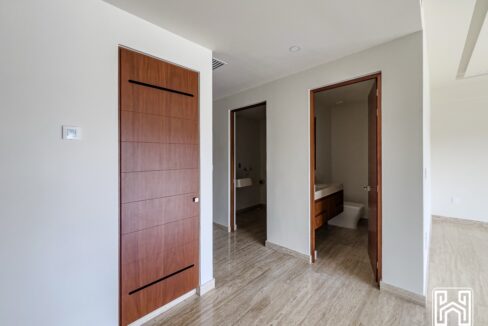 10CONDO PUERTO AQUA PB7