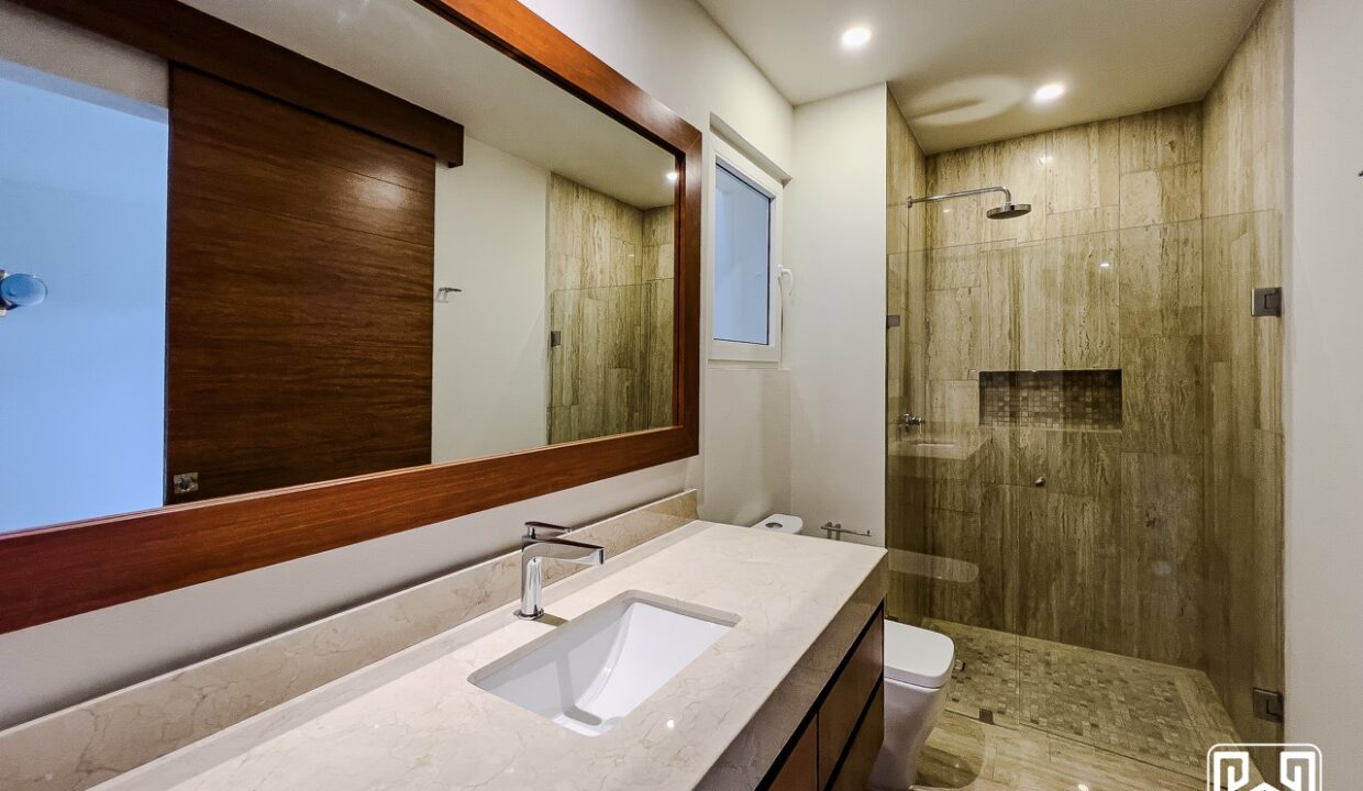 19CONDO PUERTO AQUA PB16