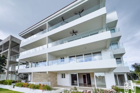 1CONDO PUERTO AQUA PB36