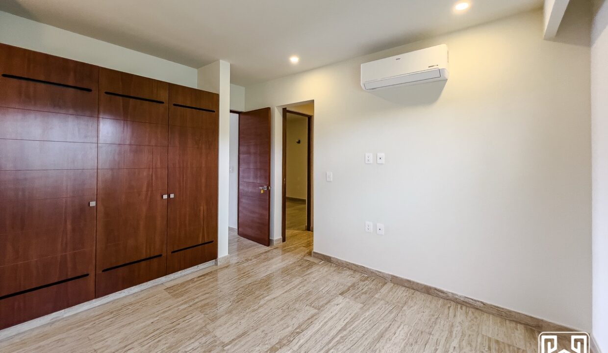 22CONDO PUERTO AQUA PB19