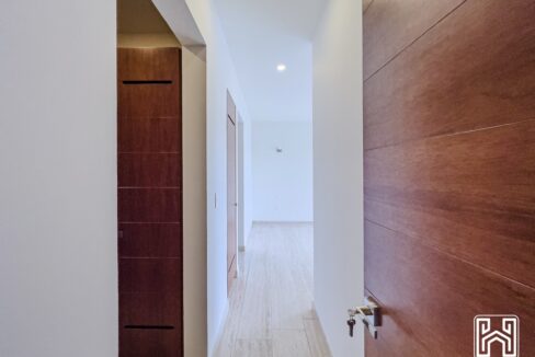26CONDO PUERTO AQUA PB23
