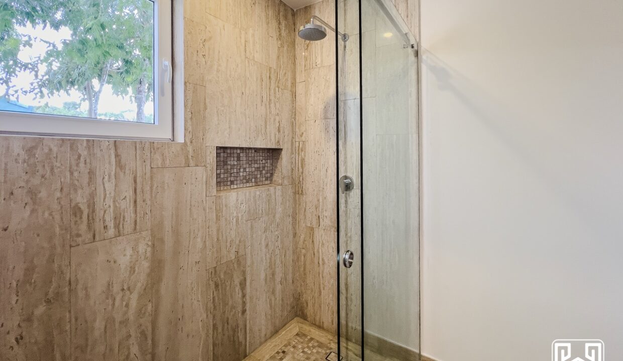 28CONDO PUERTO AQUA PB25