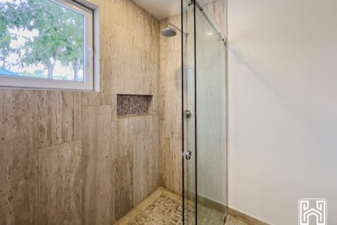 28CONDO PUERTO AQUA PB25