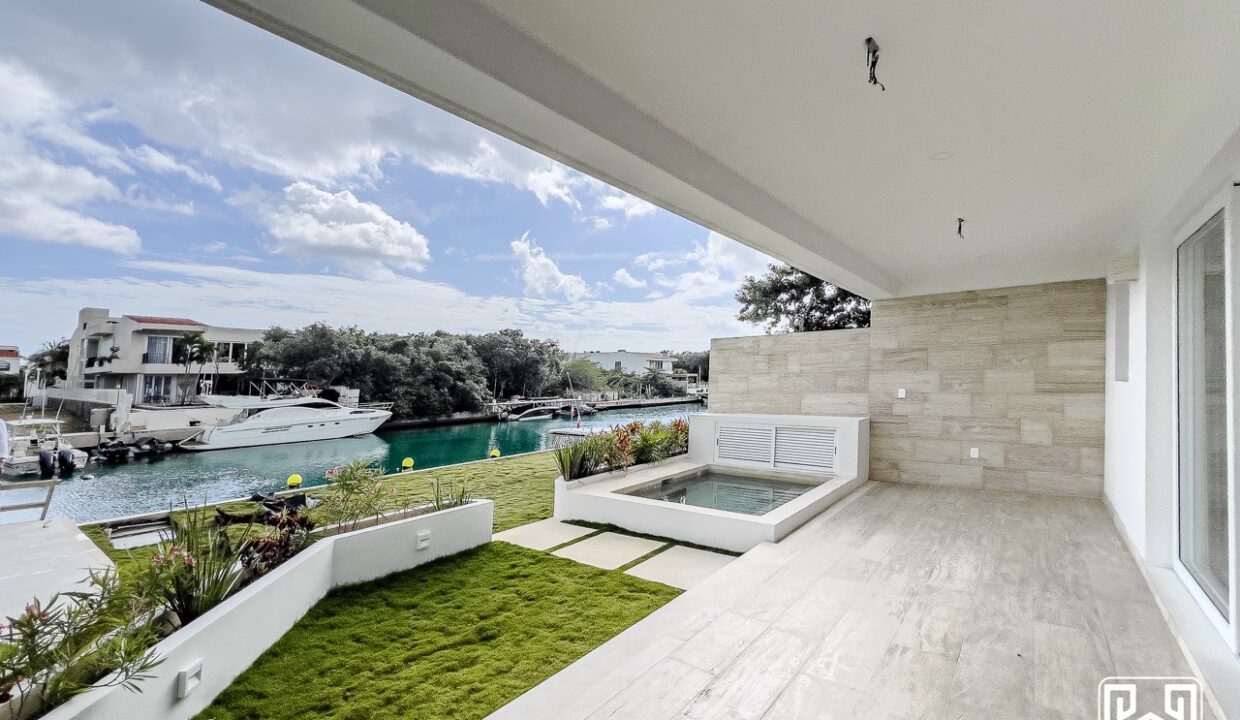 2CONDO PUERTO AQUA PB31