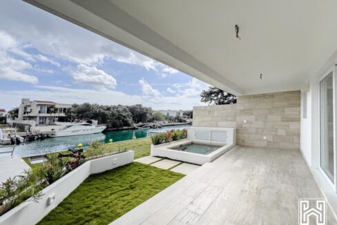 2CONDO PUERTO AQUA PB31