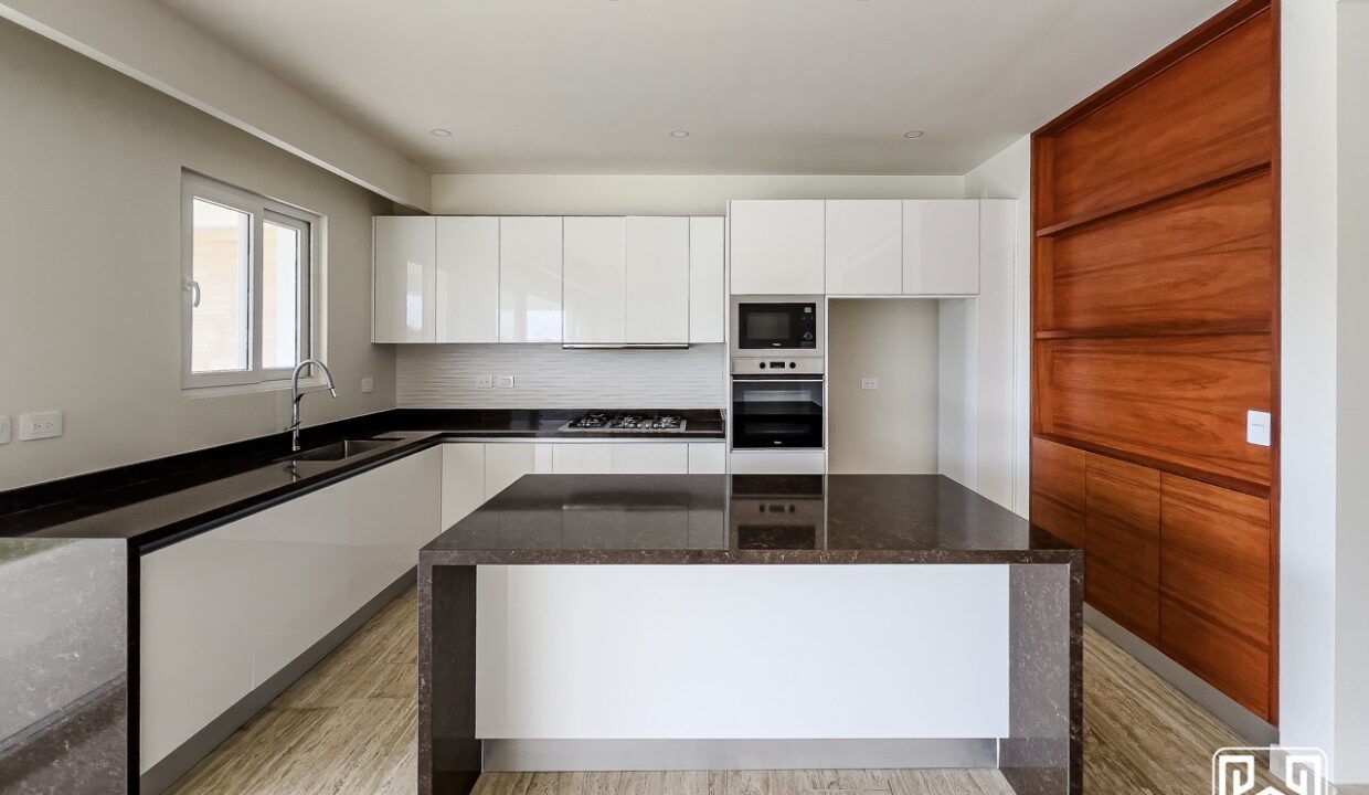 4CONDO PUERTO AQUA PB6