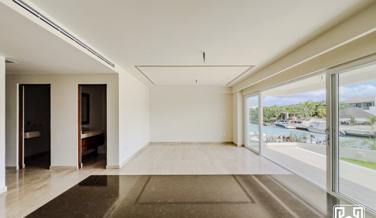 5CONDO PUERTO AQUA PB5