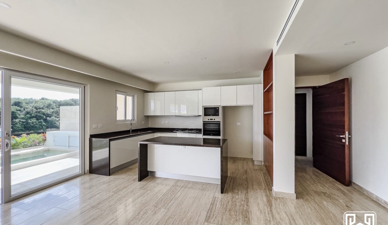 7CONDO PUERTO AQUA PB1